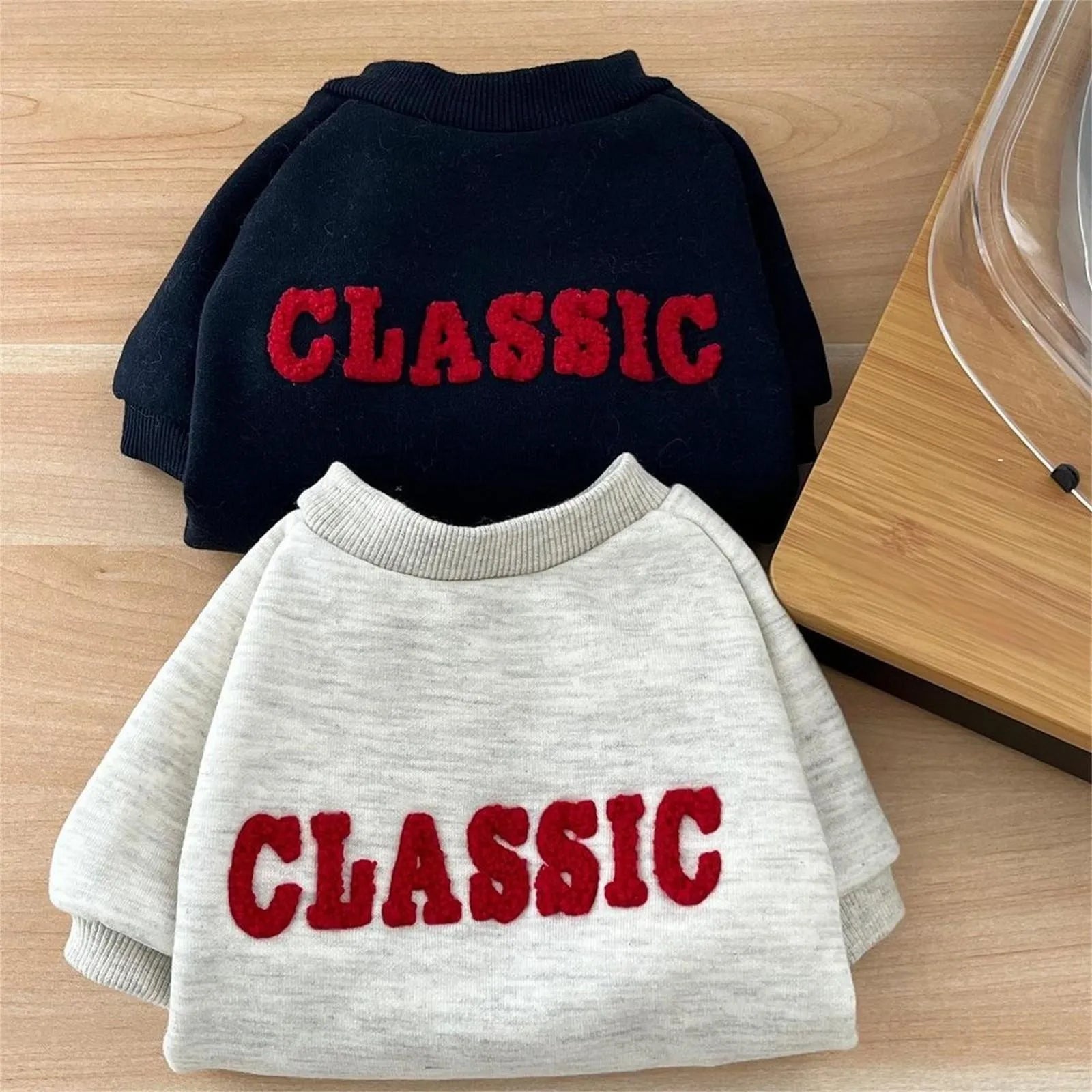 dogs clothes Fashion Winter Dog Clothes Pet Warm Puppy Coat Dog Hoodies Letter Pullover Pet Clothing French Puppy Sweater Shirt